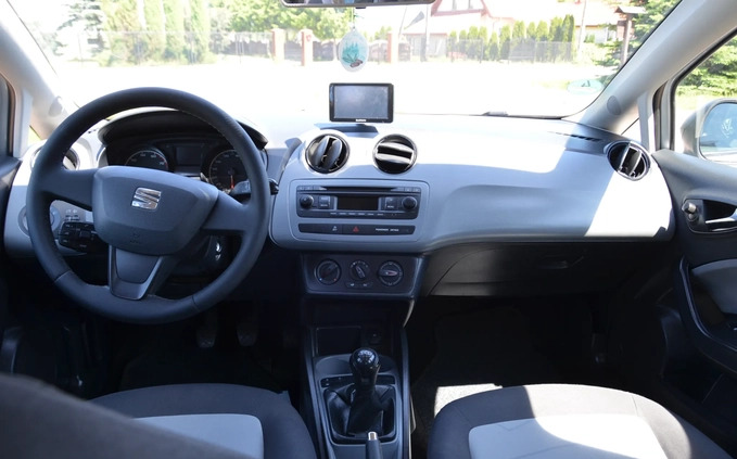 Seat Ibiza cena 23900 przebieg: 94000, rok produkcji 2014 z Przysucha małe 326